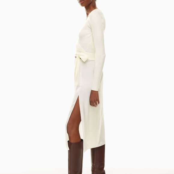 ALL TIED UP LONGSLEEVE SWEATER | Aritzia A- Size M - Light Birch - Picture 5 of 7